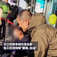 李亚鹏婉拒采访，感恩公益之路