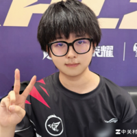 狼队回应评论低俗争议