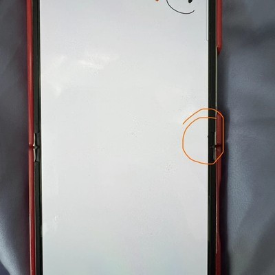三星Z Flip6铰链漏液