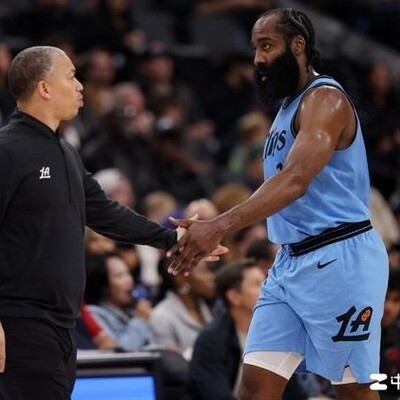 哈登带伤出战引热议