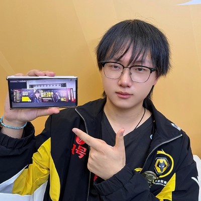 Fly回应粉丝暖心支持