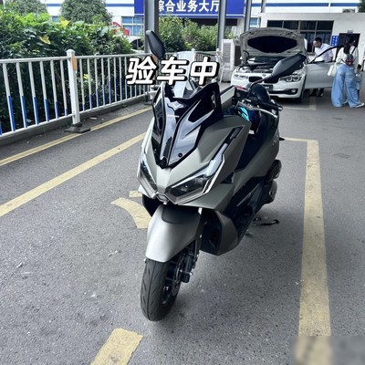VRJ150上牌与尾箱安装体验