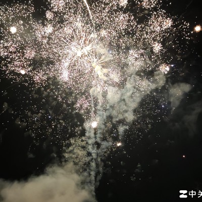 企业家更像资本家还是地主？