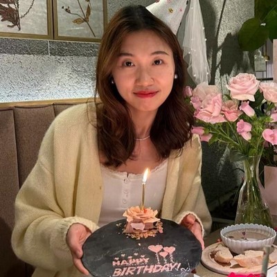 女医生外貌是否突出？