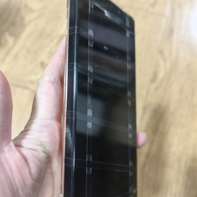 华为Mate30 Pro换屏变面包