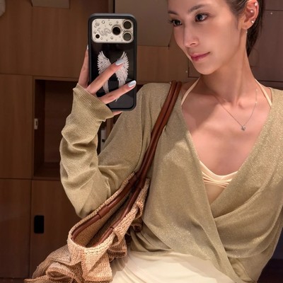 两位7分女谁更美