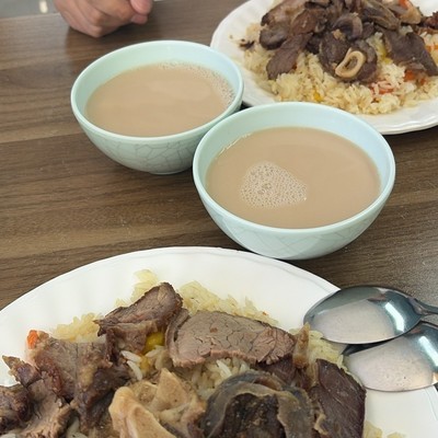 苦味人生中的温暖慰藉