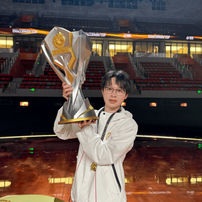 梓墨挑杯夺冠引发实力争议