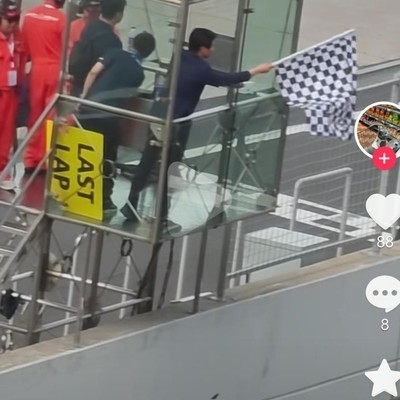 雷军，从直播到赛车场的激情跨越