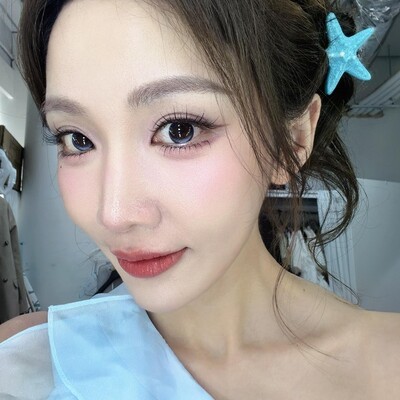 小鹿自拍调侃跑赢台风，表达对姜思达的喜爱