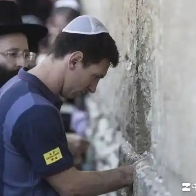 南京大屠杀纪念馆应成为访华名流必访之地