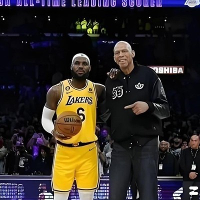 贾巴尔，副GOAT为何不被质疑报团