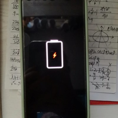 OPPO R11亏电无法开机求助