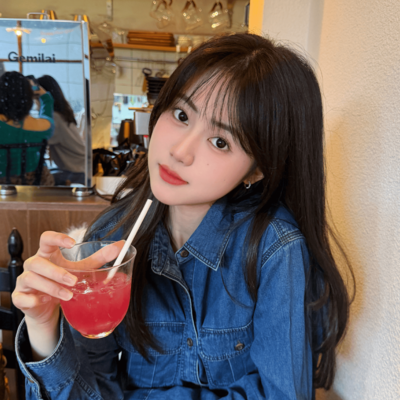 祖珍妮自拍调侃减肥与美食诱惑