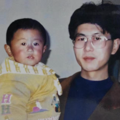 父亲颜值穿越对比