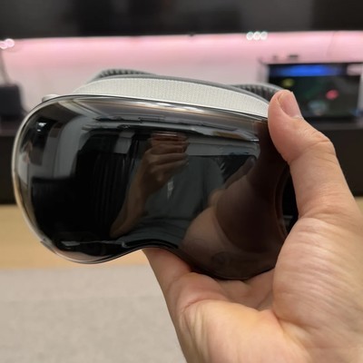Vision Pro佩戴不适与空间视频亮点