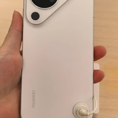 Mate80与Pura90怎么选