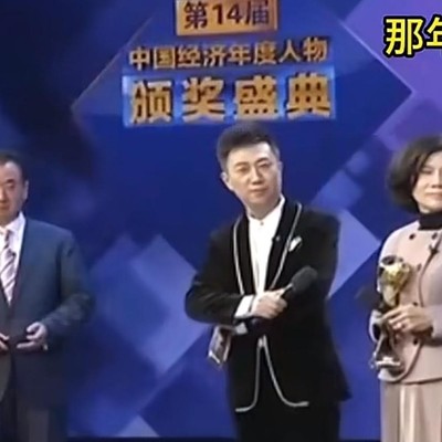 雷军13年逆袭成焦点
