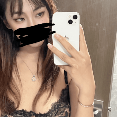 自拍社交中的孤独感