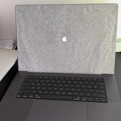 M5Pro MacBook Pro上手