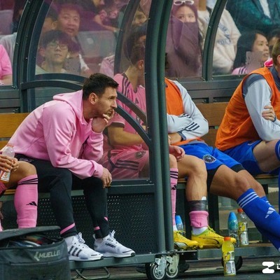 梅西香港表演赛事件两周年，球迷是否已和解？