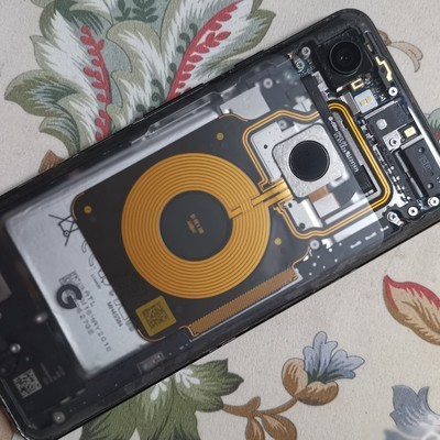 透明后盖真能提升信号？