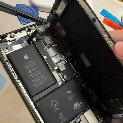 iPhone X电池更换与系统更新