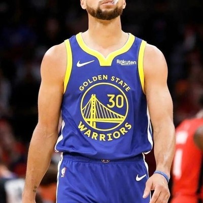 库里，重建球队的坚持者