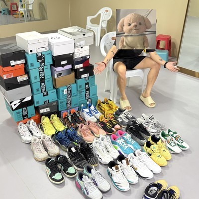 合照里的社会百态