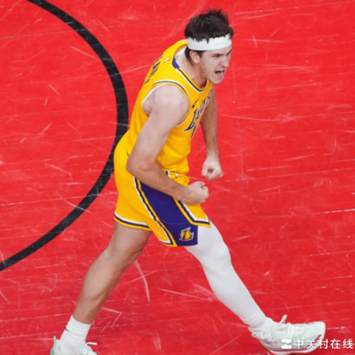 湖人续约里夫斯，最高可签2.41亿合同