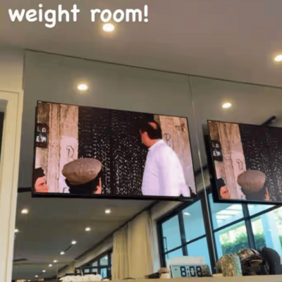 詹姆斯，看教父锻炼，开启篮球新一天