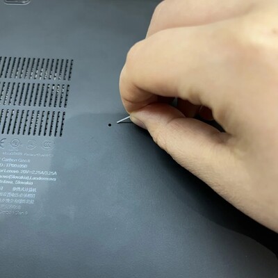 ThinkPad复位孔救急