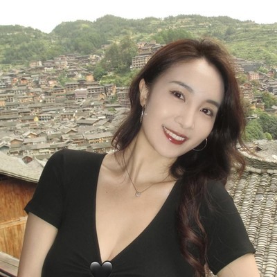心若向阳，生活自有光芒