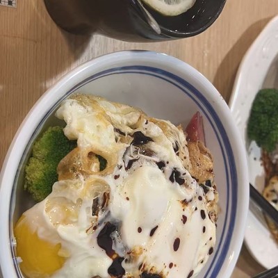 港大食堂，一个月饮食挑战