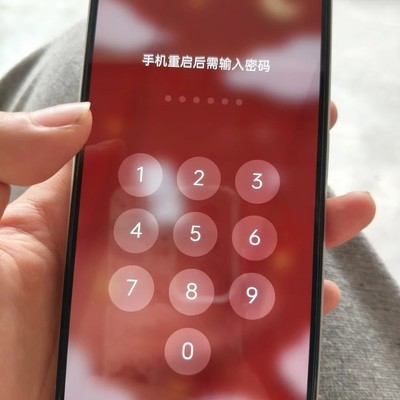 OPPO Reno8屏幕频繁失灵