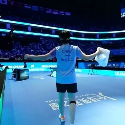 小黑子拉黑行为引发争议