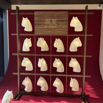 水浒吴用若入三国，智谋如何？