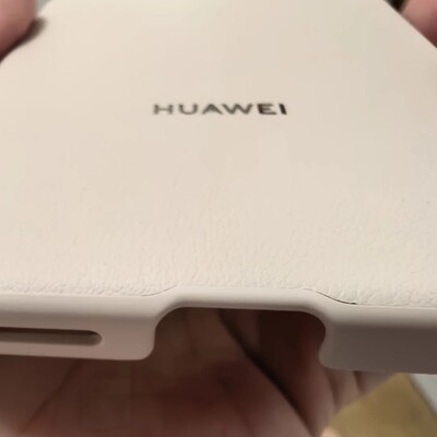 华为素皮手机壳品控问题