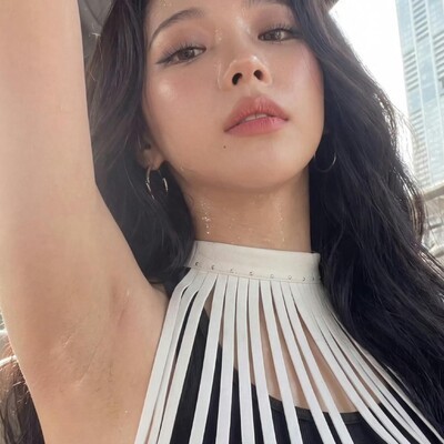 柳智敏与社会生活