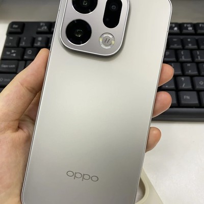 iPhone换OPPO Find X9