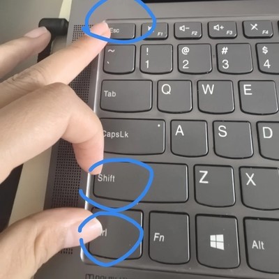 黑屏仅见鼠标快速修复