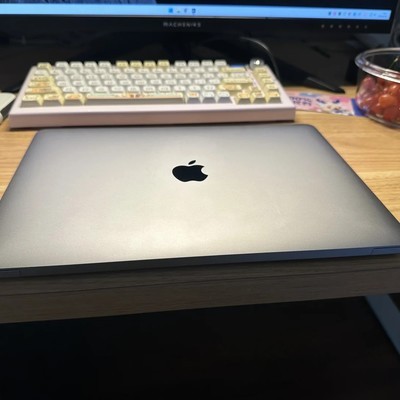自用MacBook Pro 2020低价转让
