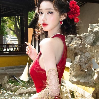 王者荣耀诗诗写真与文案解读