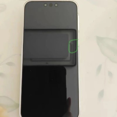 Mate80摔落屏幕无大碍