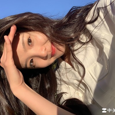 十年暗恋，女孩离婚了