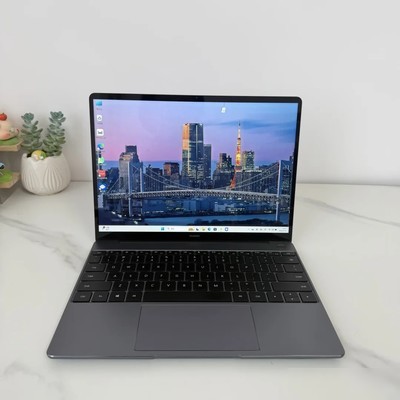 华为MateBook 13 R5轻薄本
