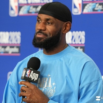 杨毅谈骑士阵容与詹姆斯矛盾