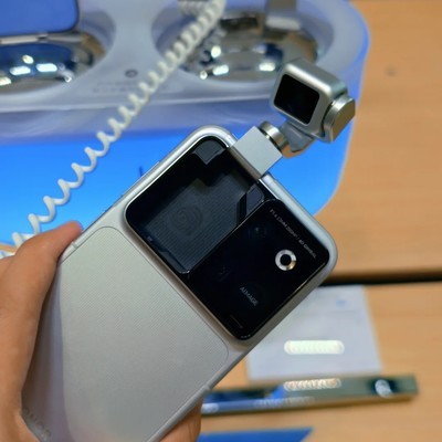 荣耀Robot Phone的困境与反思