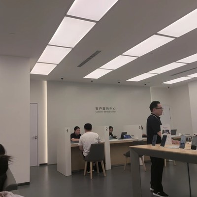 Mate60换电池致屏幕损坏