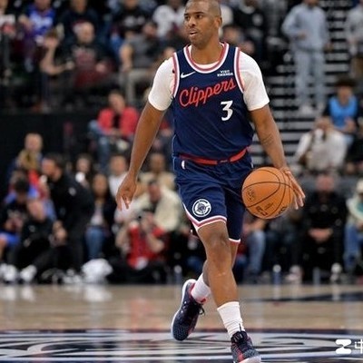 NBA重表现轻资历？